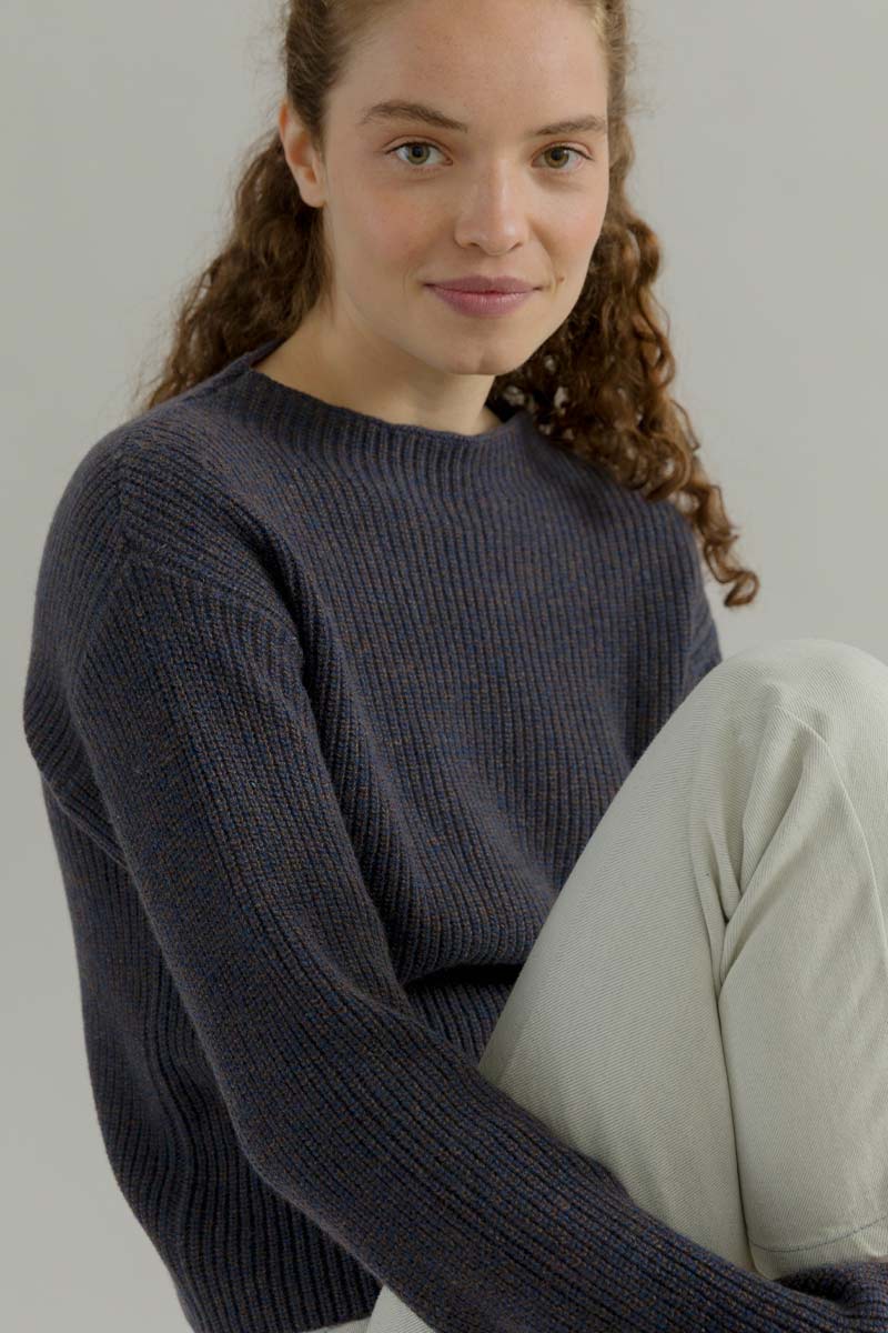 Maglia Donna Cashmere Rigenerato Melissa  - Rifò Lab Moda circolare made in Italy
Blu Violato