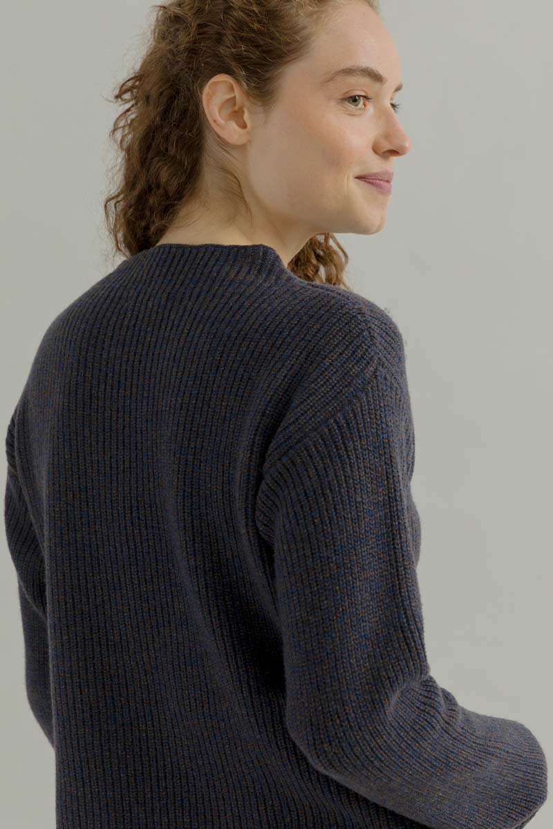 Maglia Donna Cashmere Rigenerato Melissa  - Rifò Lab Moda circolare made in Italy
Blu Violato