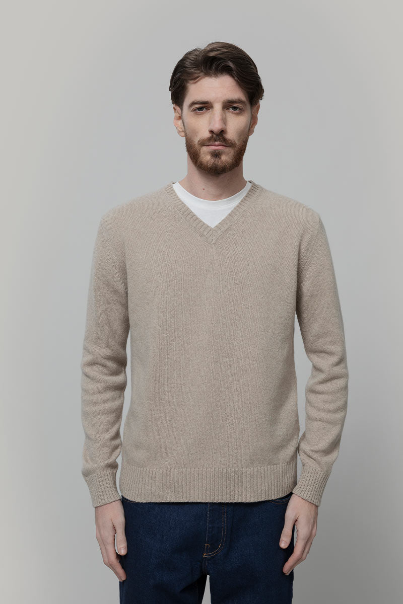 Maglione Scollo a V Uomo Cashmere Riciclato Flavio - Rifò Lab Moda circolare made in Italy
Beige Sabbia