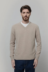 Maglione Scollo a V Uomo Cashmere Riciclato Flavio - Rifò Lab Moda circolare made in Italy
Beige Sabbia