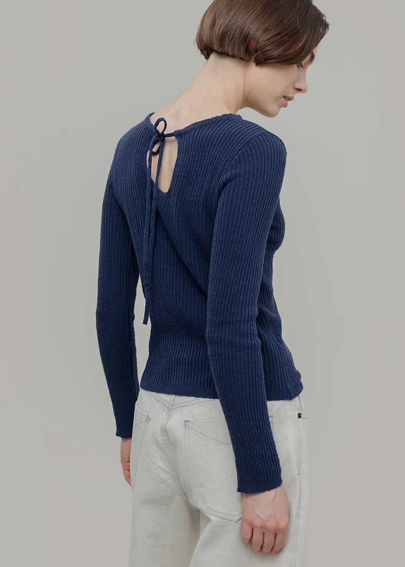 Maglia Seta Donna Nausicaa - Maglia scollo a barca con fiocco donna seta rigenerata - Rifò moda circolare made in Italy