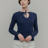 Maglia Seta Donna Nausicaa - Maglia scollo a barca con fiocco donna seta rigenerata - Rifò moda circolare made in Italy