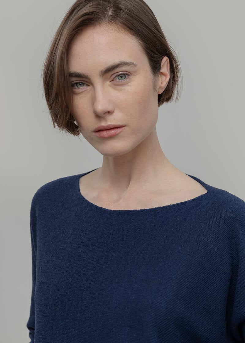 Maglia Seta Donna Daya - Maglia scollo a barca donna seta rigenerata - Rifò moda circolare made in Italy