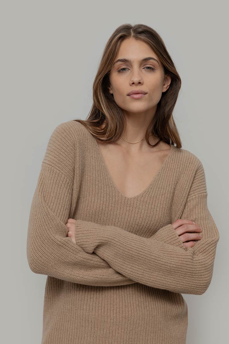 Maglia Donna Cashmere Rigenerato Ester - Rifò Lab Moda circolare made in Italy