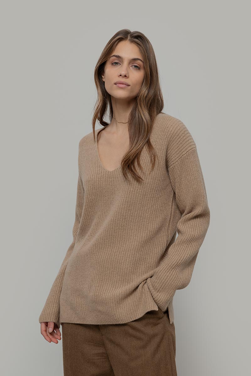 Maglia Donna Cashmere Rigenerato Ester - Rifò Lab Moda circolare made in Italy