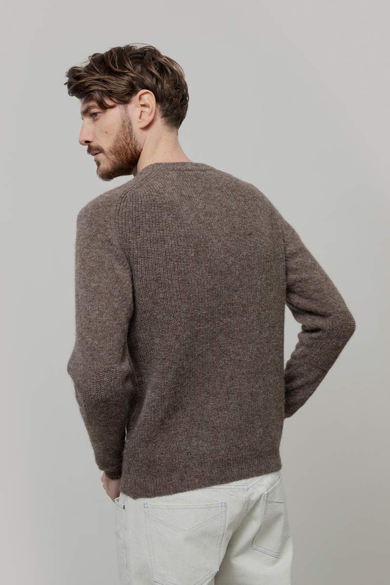 Maglione Uomo Alpaca Riciclata Marrone Silvano - Rifò Lab Moda circolare made in Italy