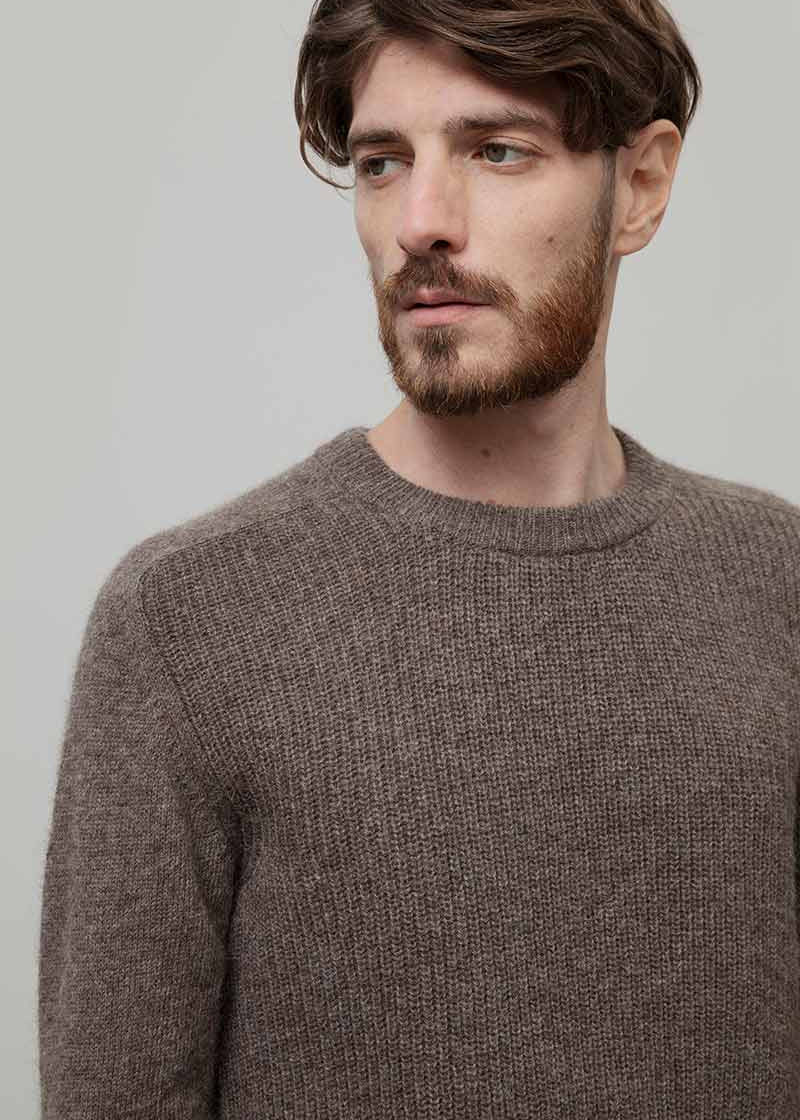 Maglione Uomo Alpaca Riciclata Marrone Silvano - Rifò Lab Moda circolare made in Italy