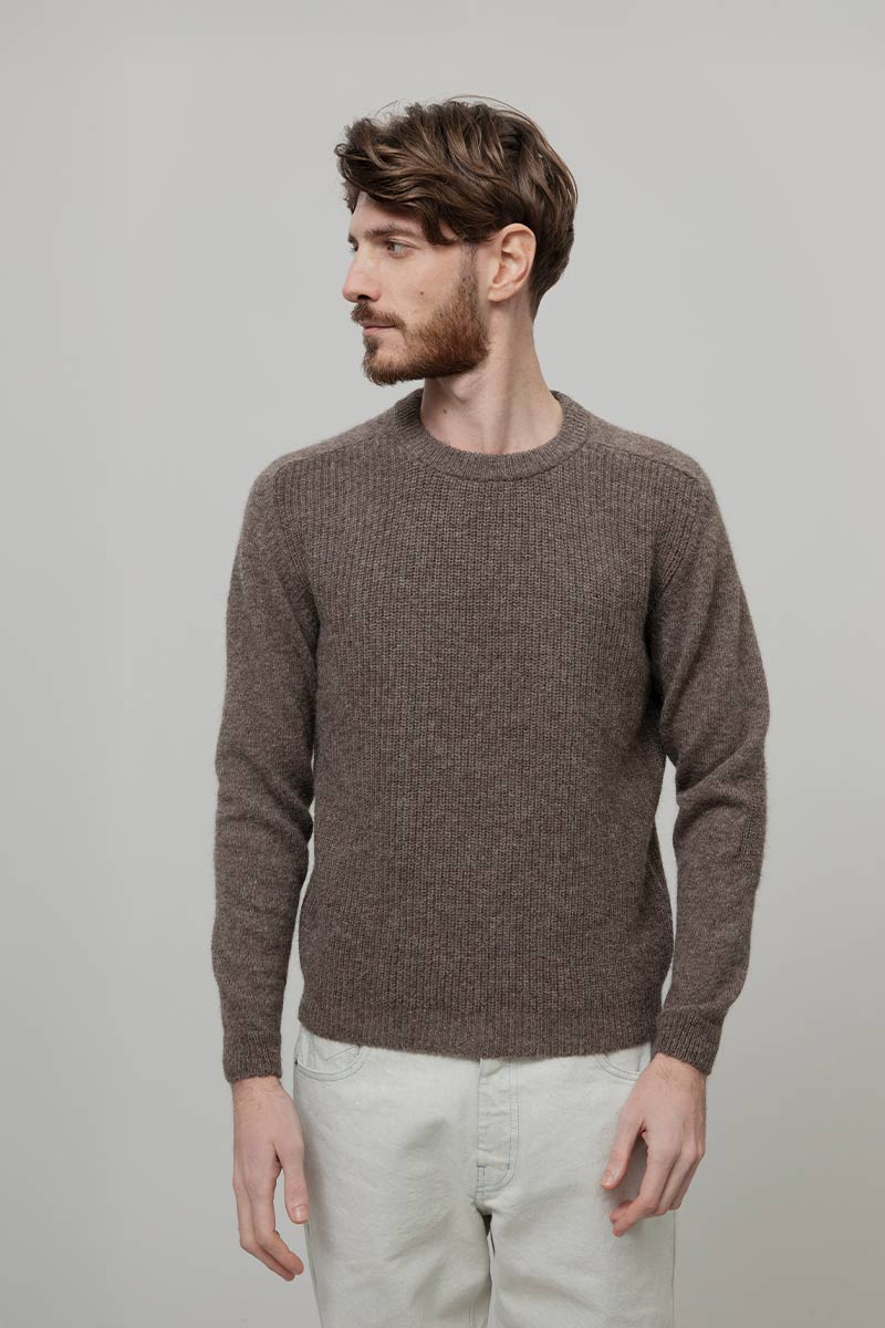 Maglione Uomo Alpaca Riciclata Marrone Silvano - Rifò Lab Moda circolare made in Italy