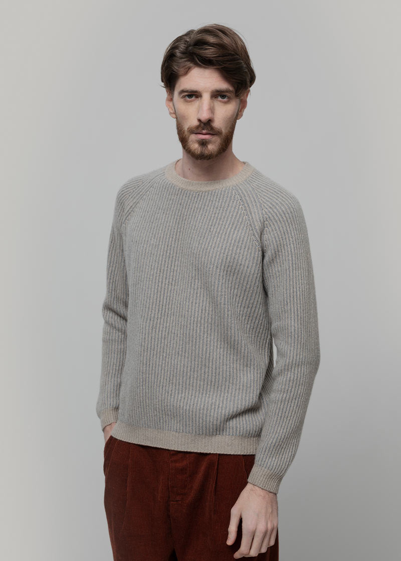 Maglione Cashmere Uomo Invernale Girocollo Amedeo - Rifò Lab Moda circolare made in Italy
Bicolor Beige Grigio