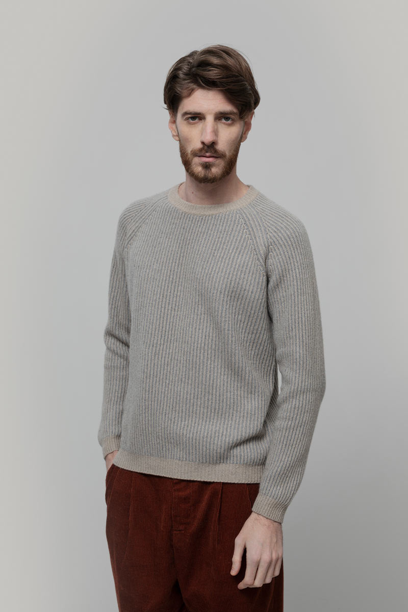 Maglione Cashmere Uomo Invernale Girocollo Amedeo - Rifò Lab Moda circolare made in Italy
Bicolor Beige Grigio
