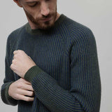 Maglione Cashmere Uomo Invernale Girocollo Amedeo - Rifò Lab Moda circolare made in Italy
Bicolor Verde Blu