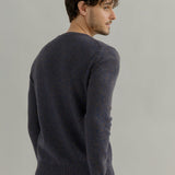 Maglione Cashmere Girocollo Uomo Romeo - Rifò Lab Moda circolare made in Italy
Blu Violato
