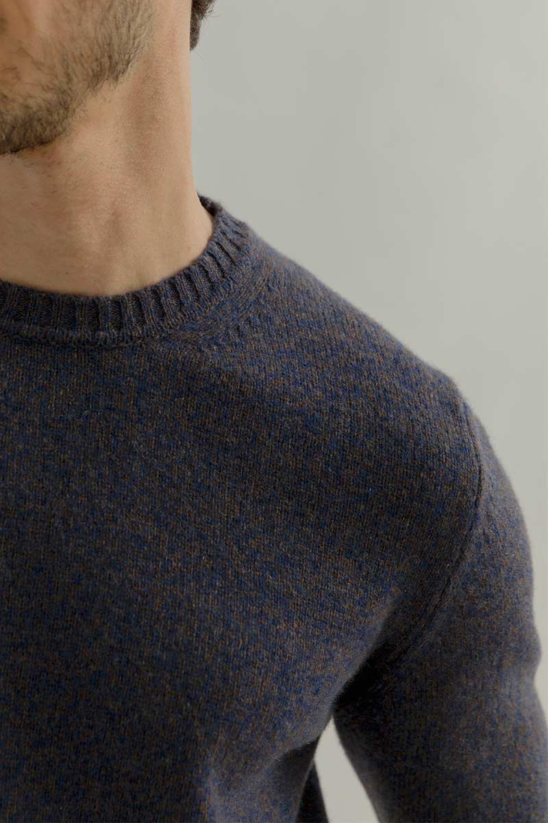 Maglione Cashmere Girocollo Uomo Romeo - Rifò Lab Moda circolare made in Italy
Blu Violato