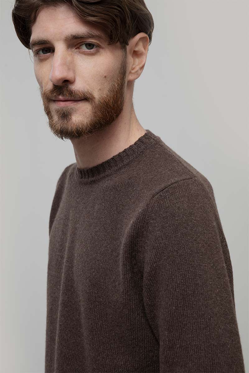 Maglione Cashmere Girocollo Uomo Romeo - Rifò Lab Moda circolare made in Italy
Marrone Corteccia