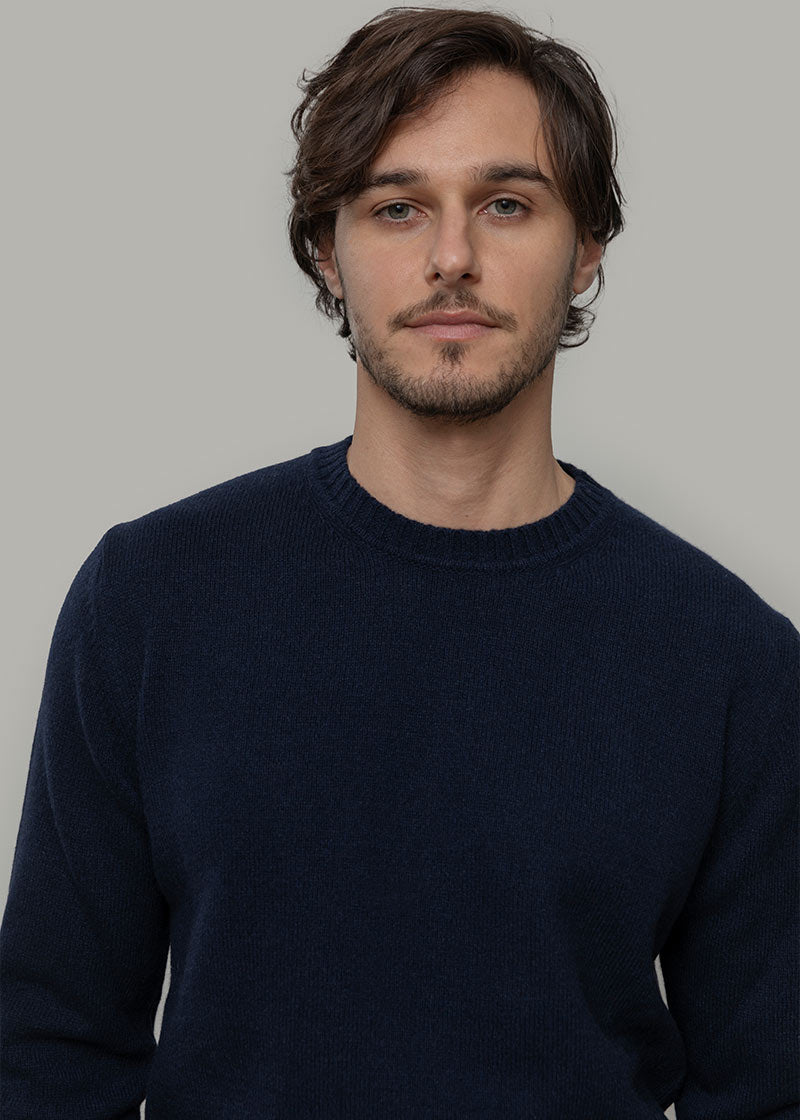 Blu Mora | Maglione uomo cashmere rigenerato paricollo