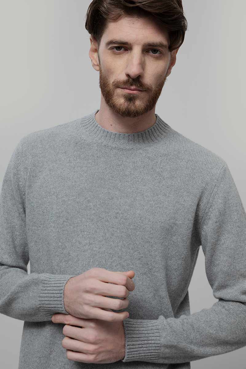 Maglia Uomo Lana Rigenerata Ferruccio - Rifò Lab Moda circolare made in Italy
Grigio Calce