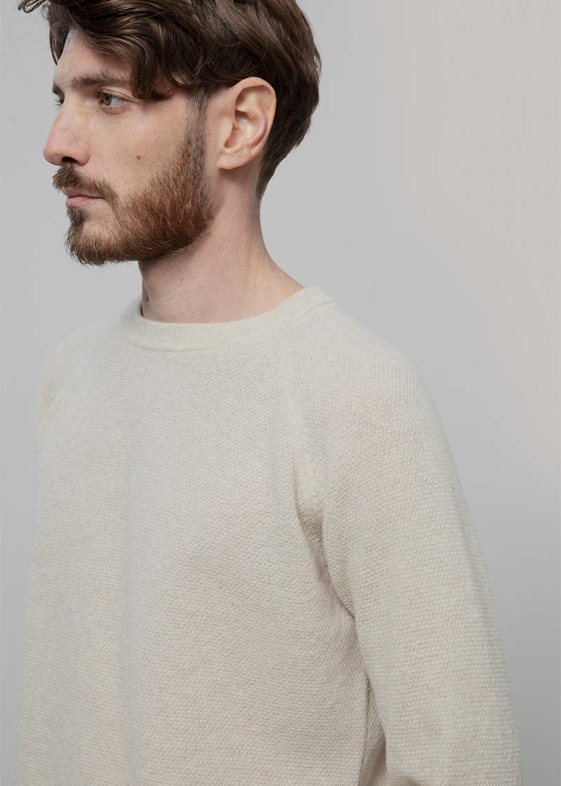 Maglioncino Uomo Lana Extrafine Maglia Girocollo Massimo - Rifò Lab Moda circolare made in Italy
Beige Papiro
