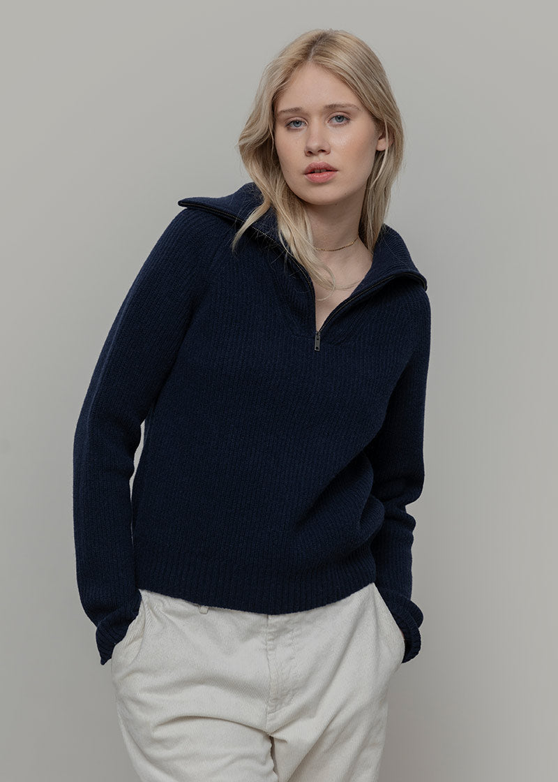 Maglia Zip Donna Lana Rigenerata Annalisa - Rifò Lab Moda circolare made in Italy 