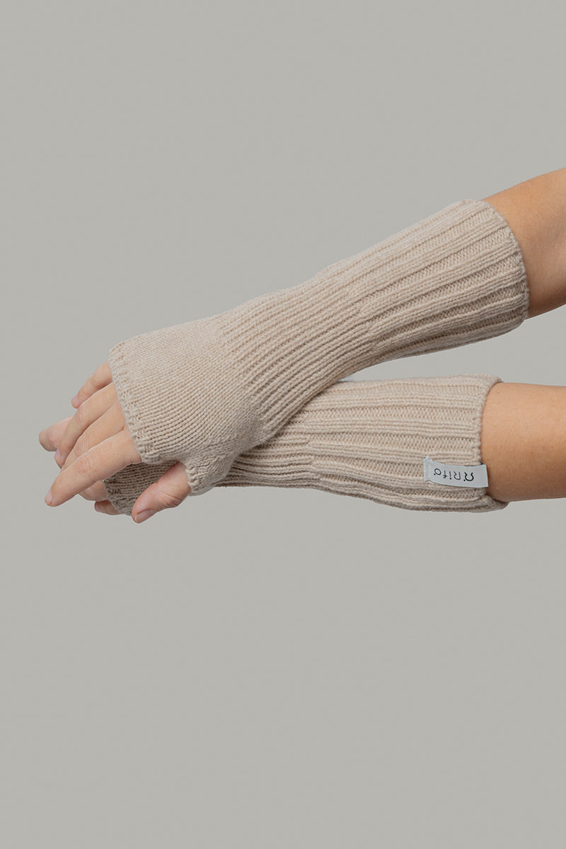 Manicotti Cashmere Rigenerato Tamara - Rifò Lab Moda circolare made in Italy