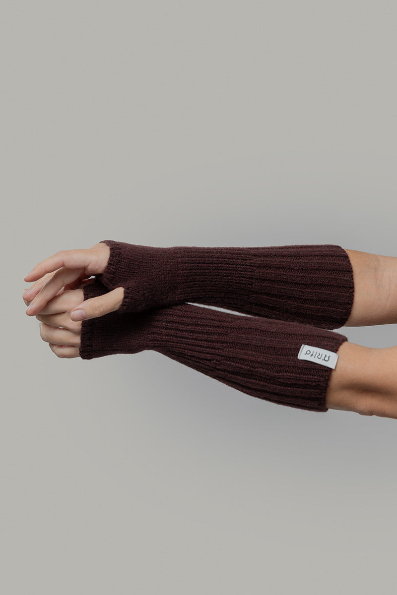 Manicotti Cashmere Rigenerato Tamara - Rifò Lab Moda circolare made in Italy