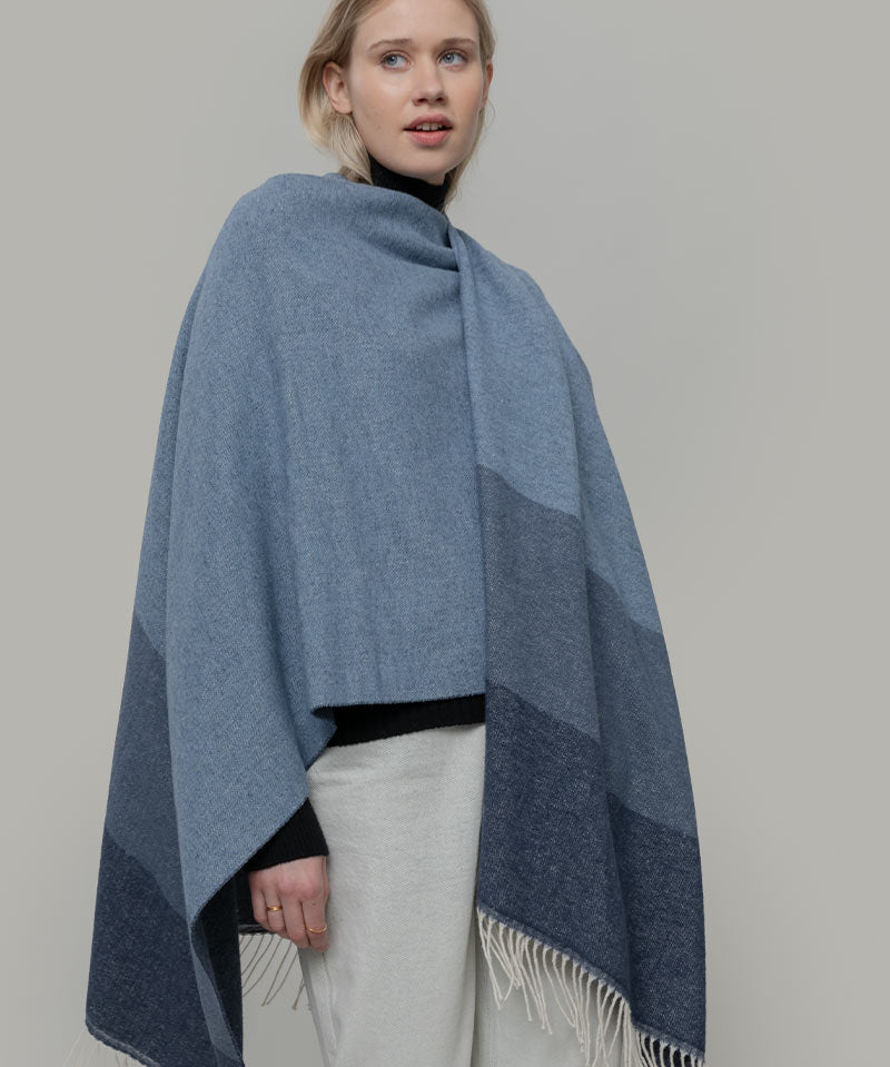 Mantella Poncho Donna Cotone Rigenerato Mila - Rifò Lab Moda circolare made in Italy 
