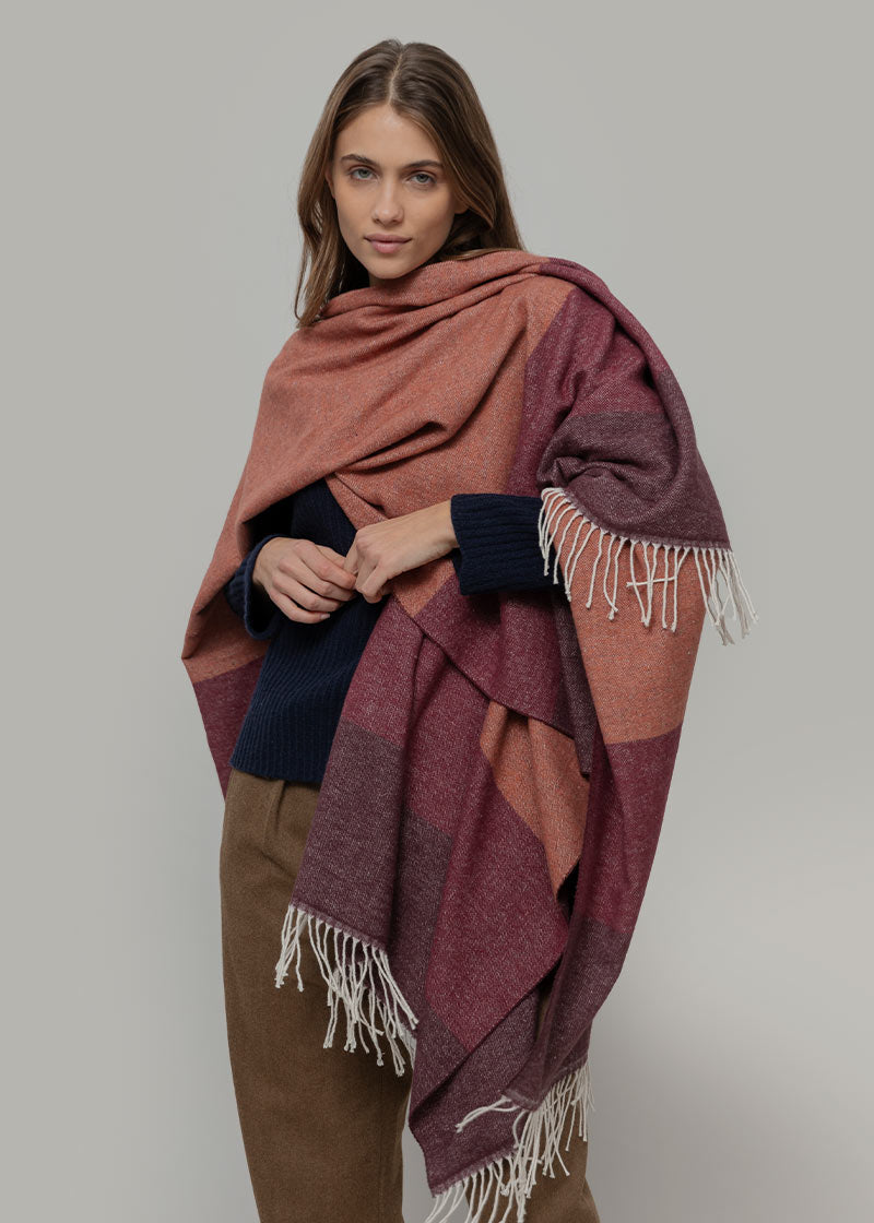 Mantella Poncho Donna Cotone Rigenerato Mila - Rifò Lab Moda circolare made in Italy 