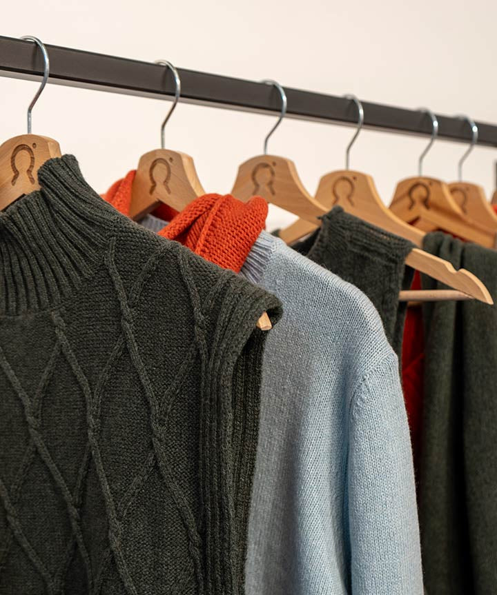 Negozio Rifò Firenze Manifattura Tabacchi
Arriviamo anche a Firenze, nel nuovo Circular Fashion Hub, uno spazio dedicato alla moda circolare condiviso con il brand spagnolo Ecoalf.Ci trovi in Manifattura Tabacchi, via delle Cascine 35 - building B6.