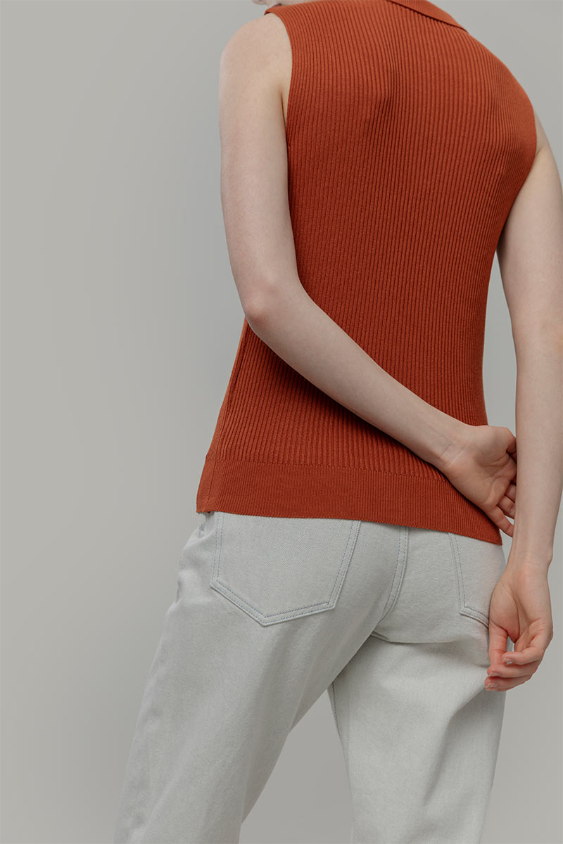 Maglia Polo Donna Senza Maniche Viscosa Rosa Blanca - Rifò Lab Moda circolare made in Italy