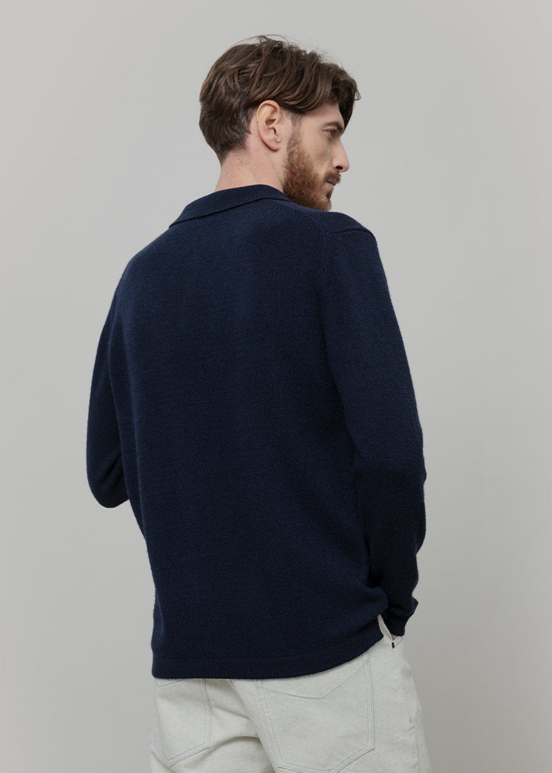 Maglione Polo Uomo Cashmere Riciclato Bernardo - Rifò Lab Moda circolare made in Italy
Blu Mora
