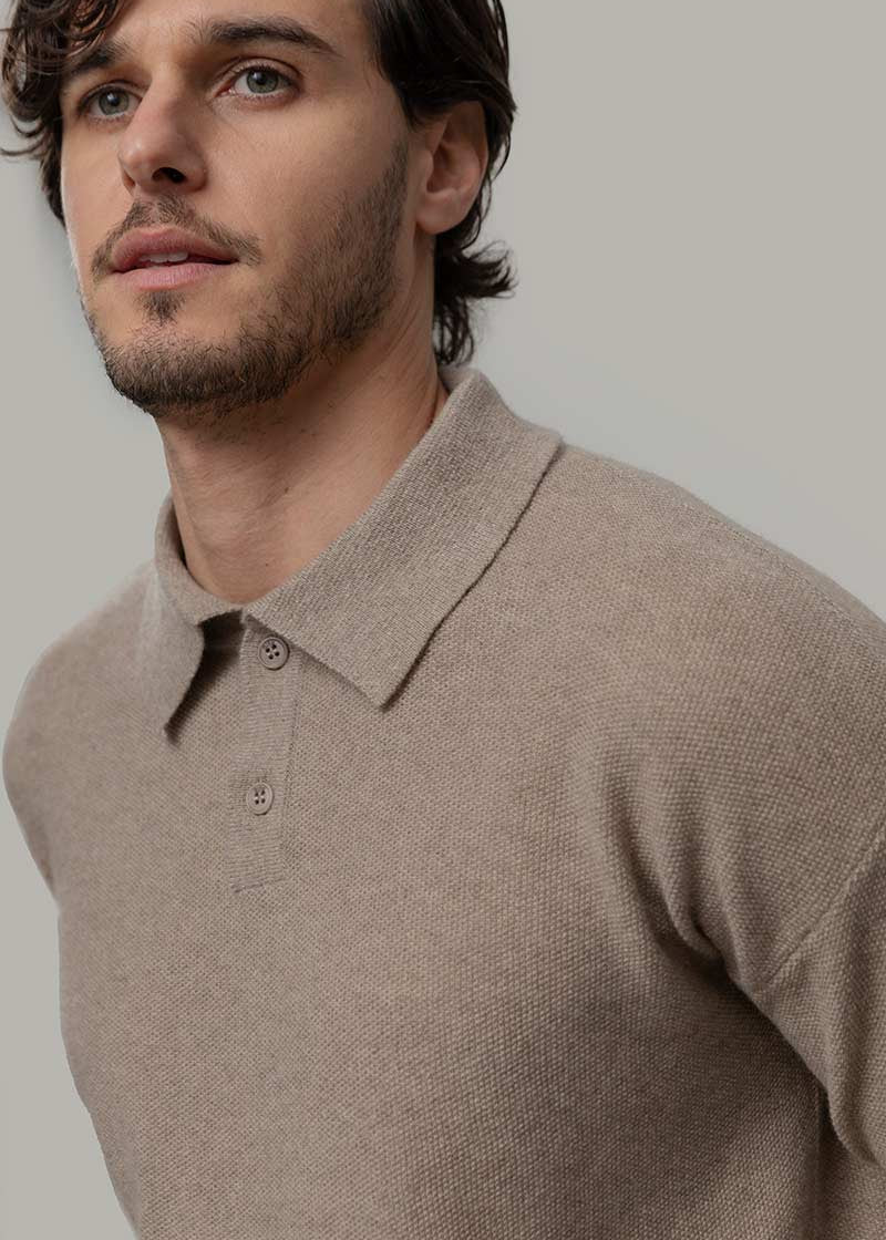 polo-uomo-cashmere-rigenerato-ezio-beige - Rifò Lab Moda circolare made in Italy 