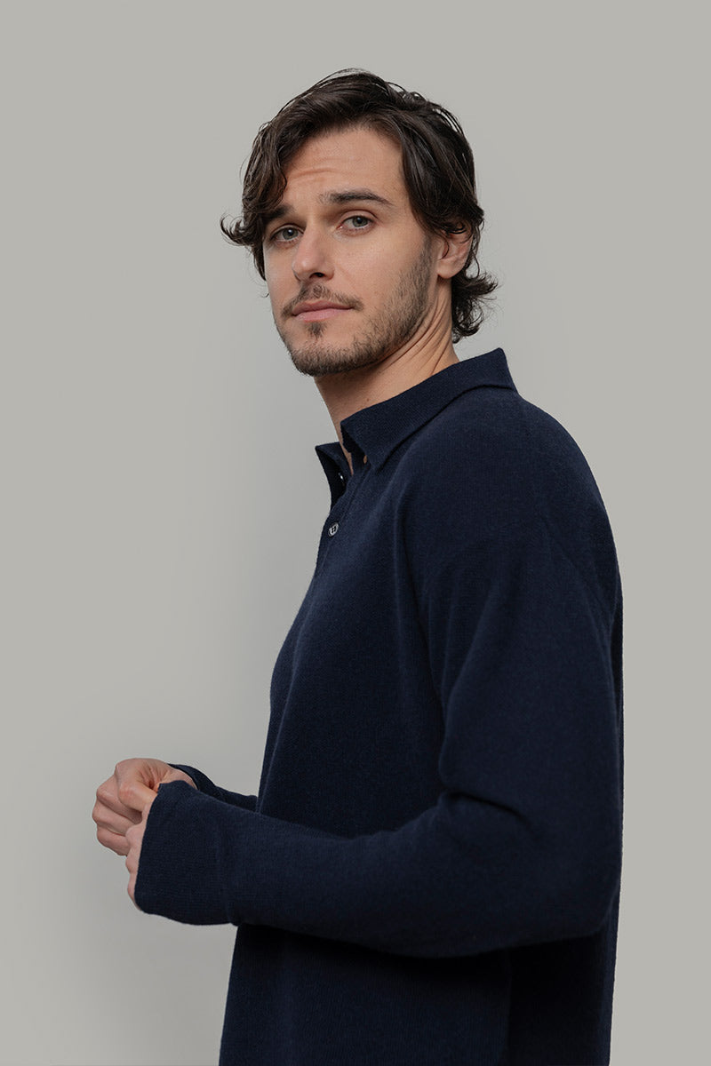 polo-uomo-cashmere-rigenerato-ezio-blu - Rifò Lab Moda circolare made in Italy 