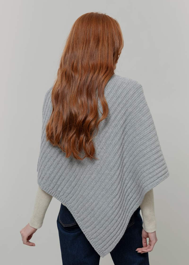 Poncho Donna Lana Rigenerata Mantella Linda - Rifò
Grigio Calce
