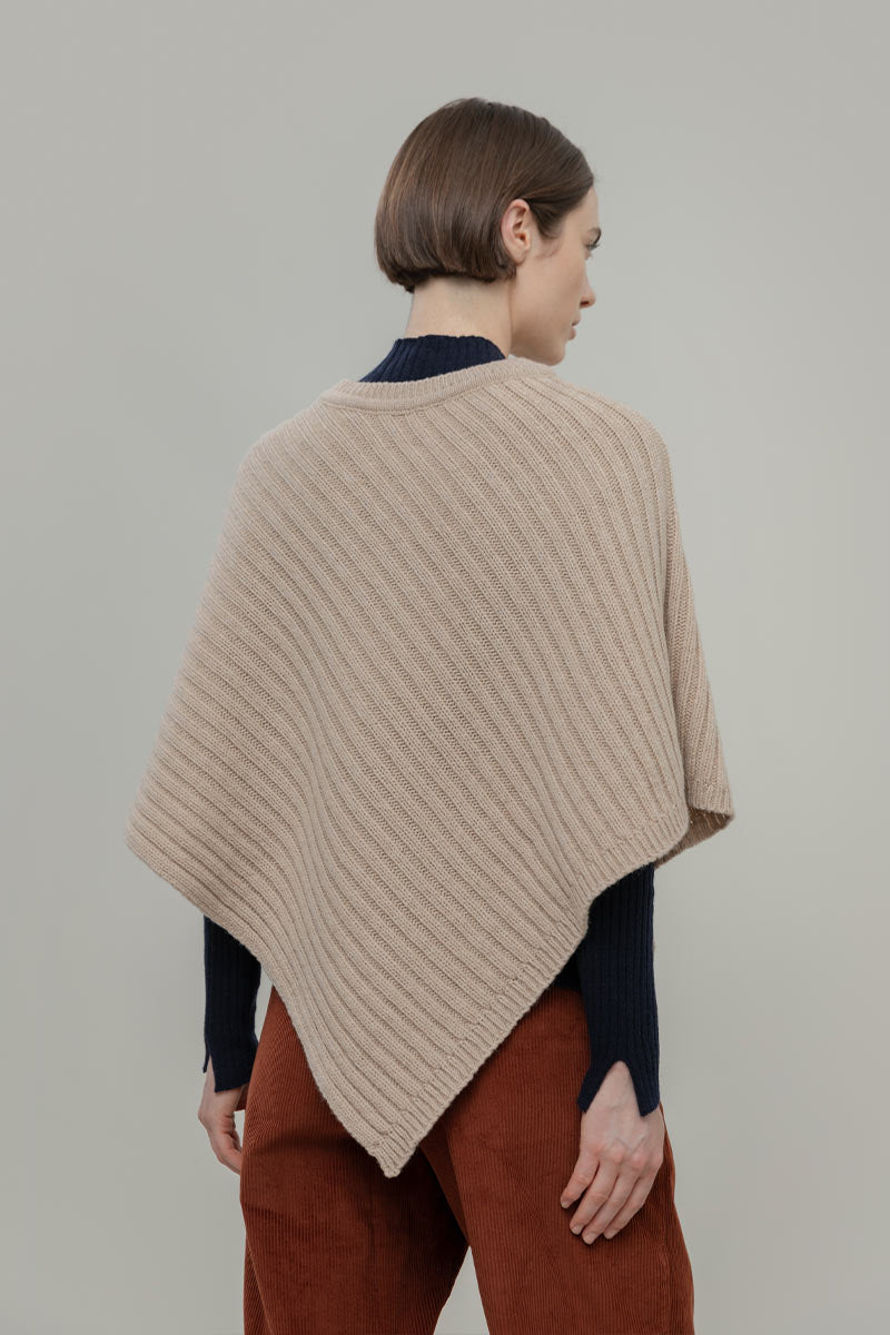 Mantella Donna Poncho Donna Lana Linda - Rifò Lab Moda circolare made in Italy