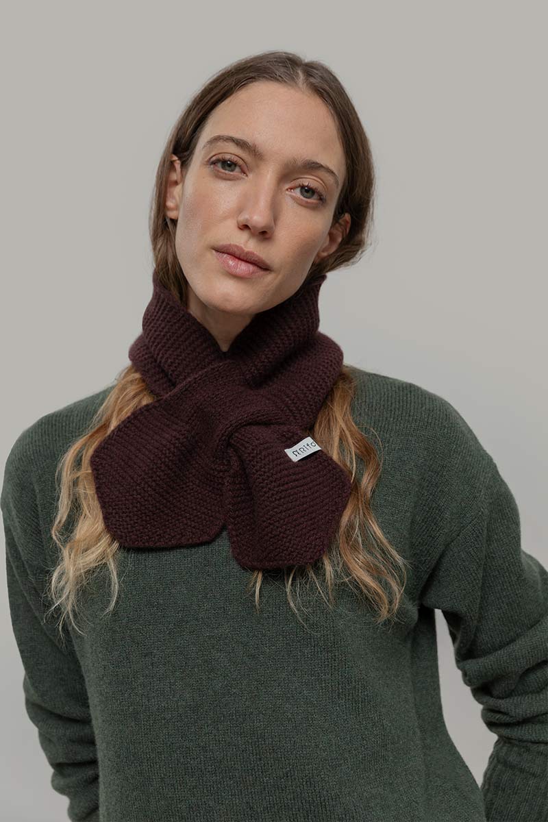 Sciarpa Fiocco Donna Cashmere Rigenerato Britta - Rifò Lab Moda circolare made in Italy