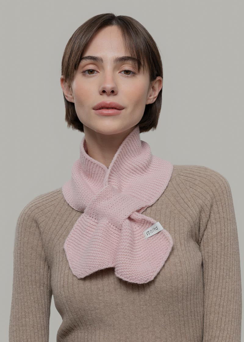 Sciarpa Fiocco Donna Cashmere Rigenerato Britta - Rifò Lab Moda circolare made in Italy