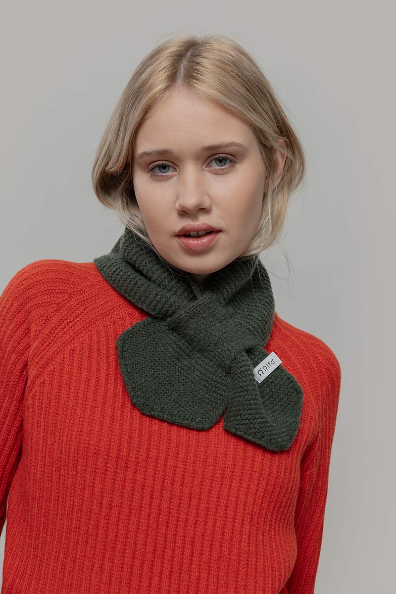 Sciarpa Fiocco Donna Cashmere Rigenerato Britta - Rifò Lab Moda circolare made in Italy