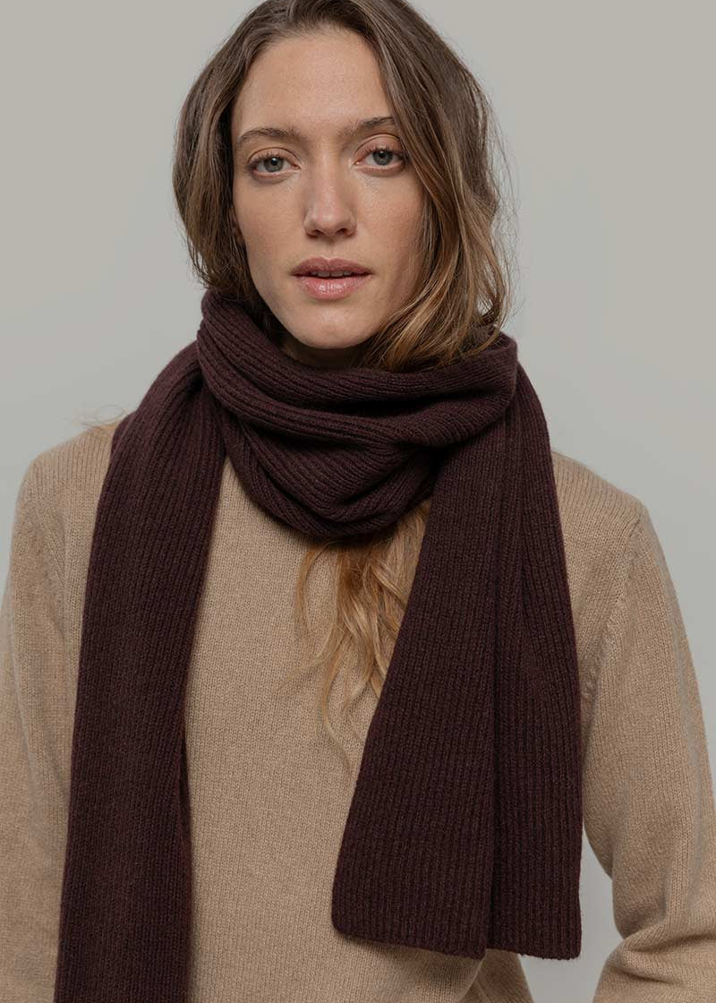 Sciarpa Costine cashmere rigenerato Federico - Rifò Lab Moda circolare made in Italy