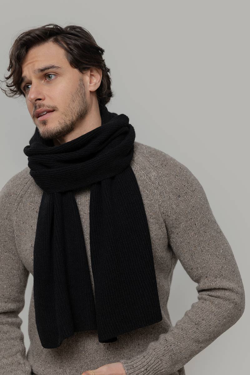 Men Women Recycled Cashmere Scarf Federico Black - Rifò