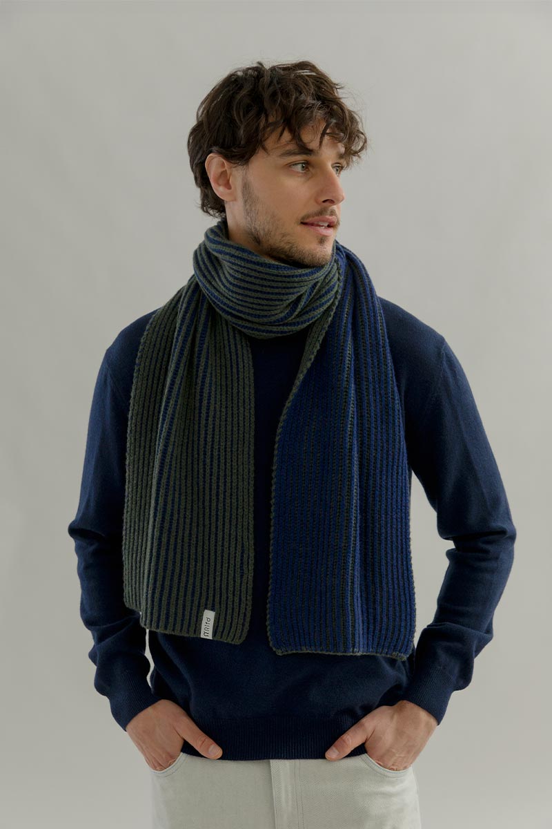 Sciarpa Cashmere Donna Uomo Rigenerato Verde Blu Julia - Rifò Lab Moda circolare made in Italy