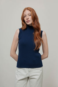 Gilet Donna Collo Alto Lana Riciclata Mariella  - Rifò Lab Moda circolare made in Italy
Blu Abisso
