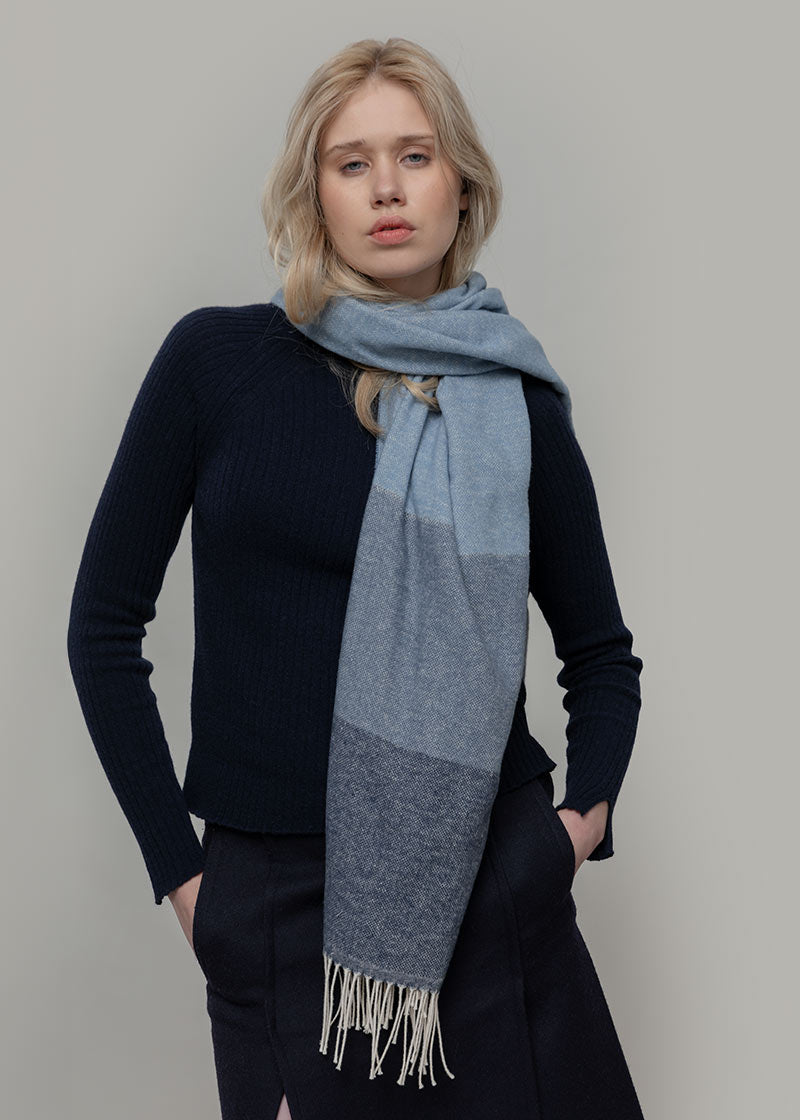Stola Scialle Donna Cotone Rigenerato Noemi- Rifò Lab Moda circolare made in Italy 