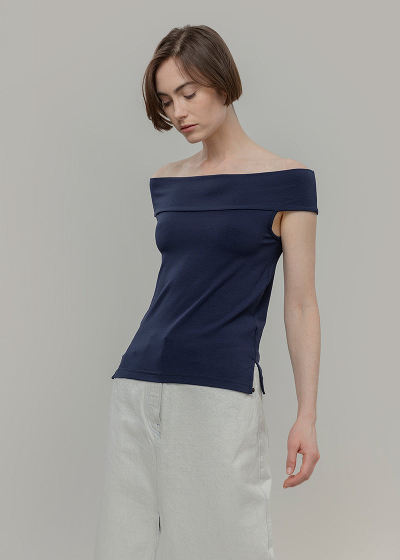 Top Spalle Scoperte Scollo Bardot Viscosa Blu Rosalia - Rifò Lab Moda circolare made in Italy